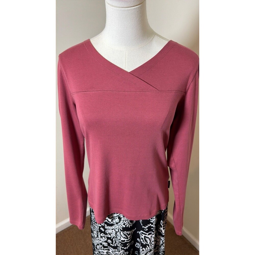 Royal Robbins Kick Back Crossover V Neck Top Womens M Berry Pink 100% Cotton NWT